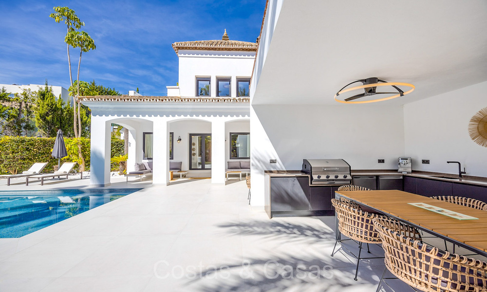 Mediterranean luxury villa for sale with charming, timeless appeal in Benahavis - Marbella 73906