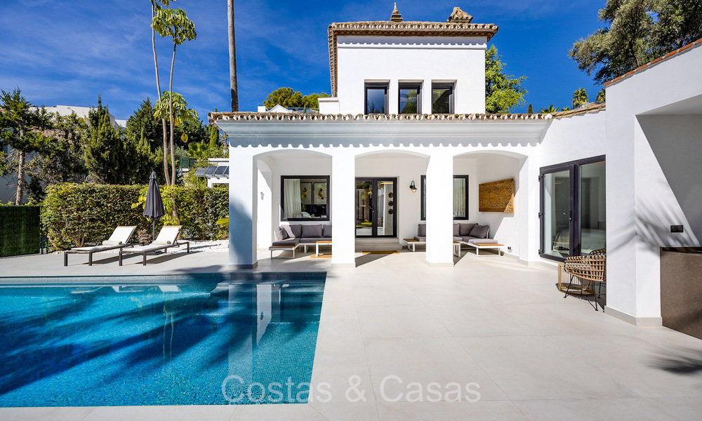 Mediterranean luxury villa for sale with charming, timeless appeal in Benahavis - Marbella 73907