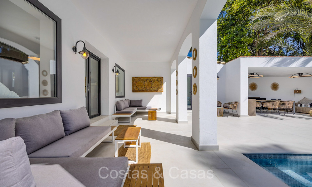 Mediterranean luxury villa for sale with charming, timeless appeal in Benahavis - Marbella 73908