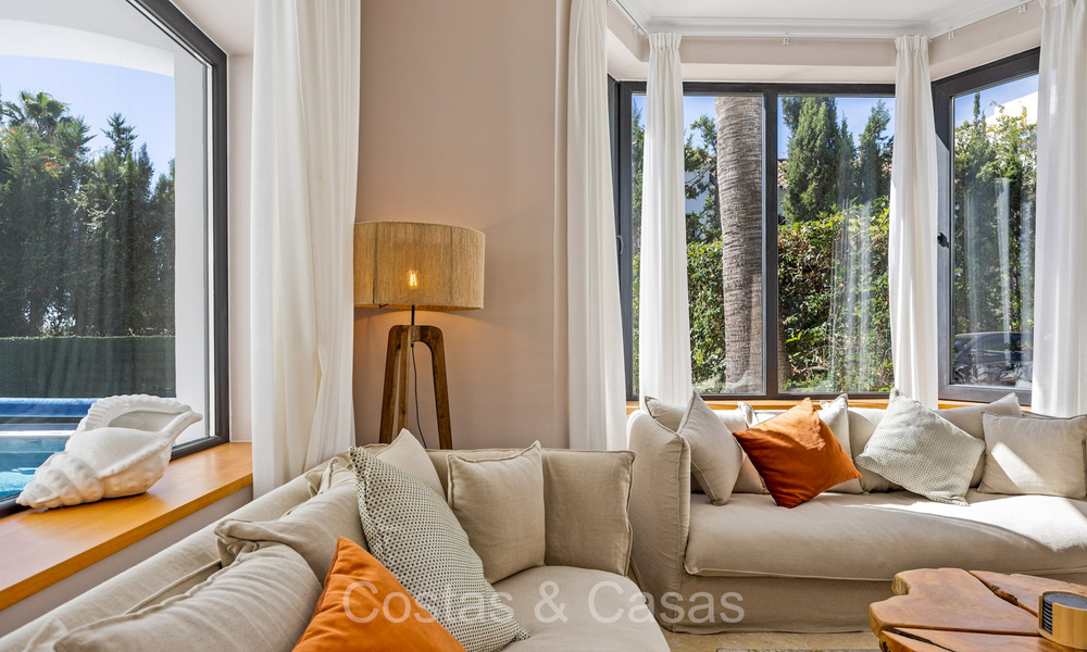 Mediterranean luxury villa for sale with charming, timeless appeal in Benahavis - Marbella 73909