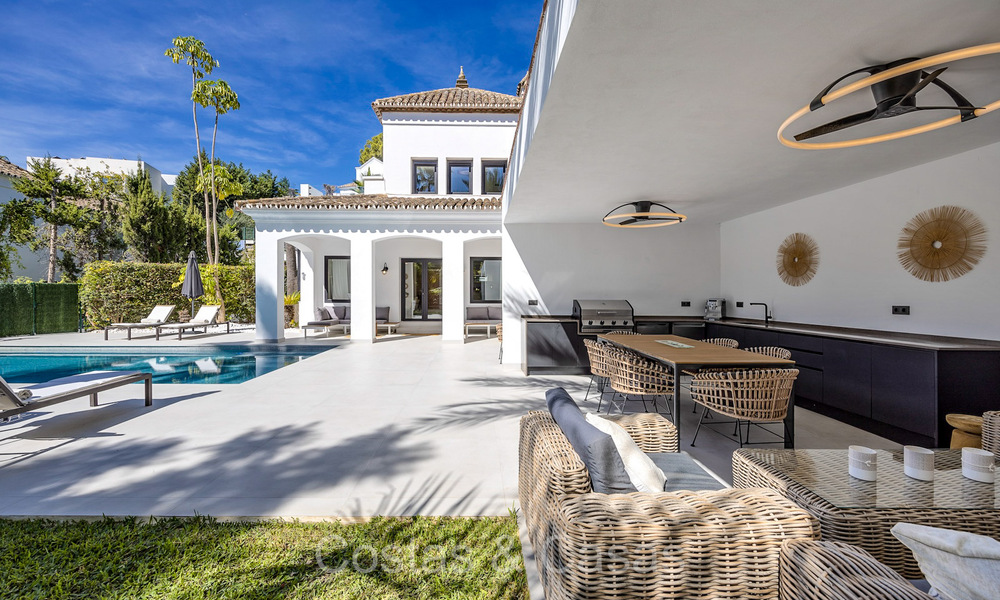 Mediterranean luxury villa for sale with charming, timeless appeal in Benahavis - Marbella 73925