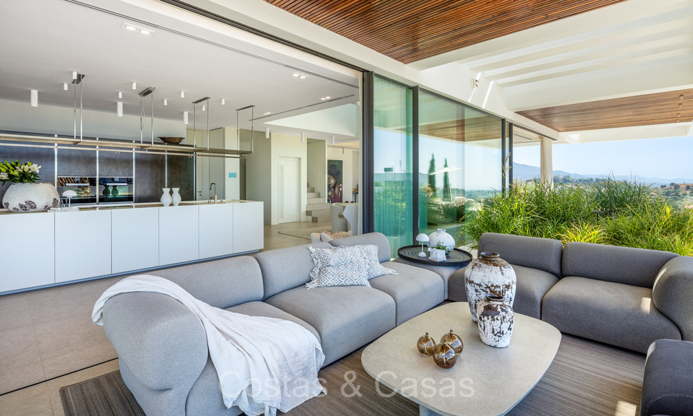 Majestic designer villa with cutting-edge architecture for sale in La Quinta, Benahavis - Marbella 74007