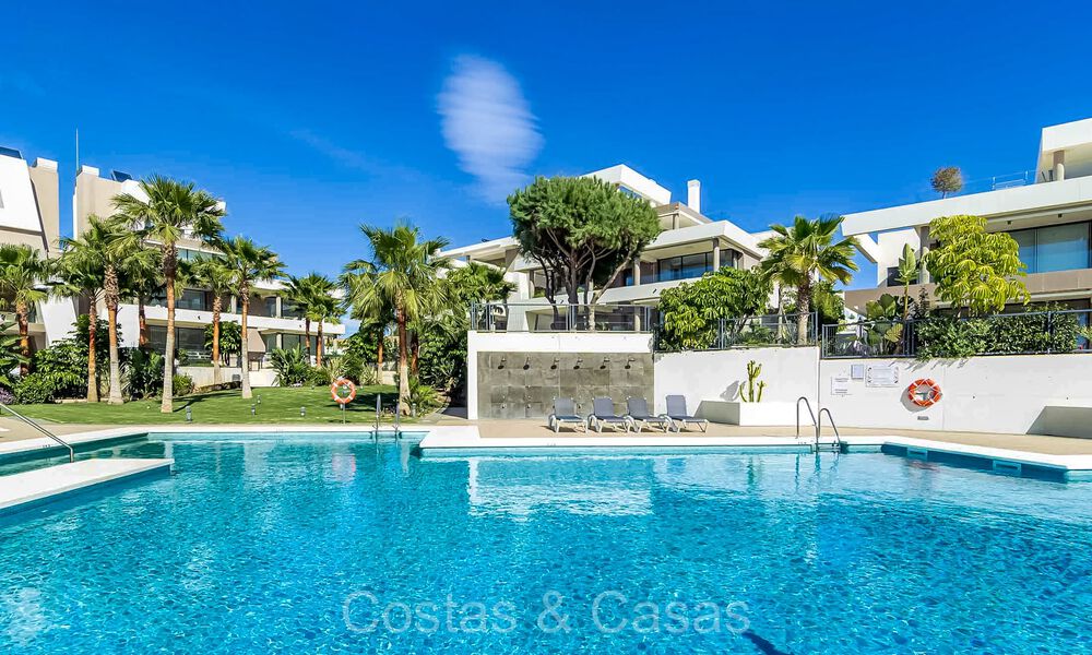 Luxury garden apartment for sale in Cabopino, East of Marbella centre 74076