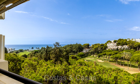 Spacious apartment with spectacular golf and sea views, walking distance to the beach in East Marbella 74092