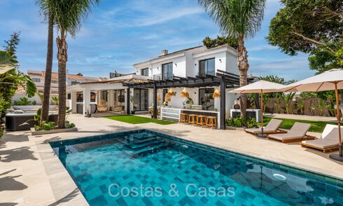 Prestigious Mediterranean luxury villa for sale in a sought-after beachside urbanisation in San Pedro, Marbella 74292