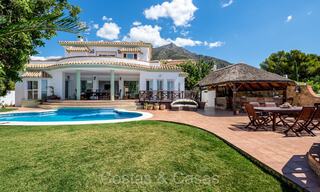 Traditional family villa with impressive views for sale in an elevated position in Istan, Marbella 74319 