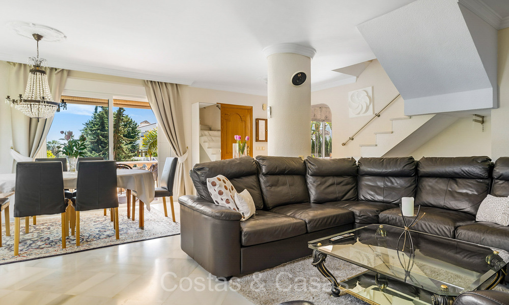 Spanish villa for sale within walking distance to everything in Nueva Andalucia, Marbella 74375