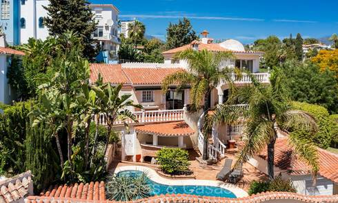 Spanish villa for sale within walking distance to everything in Nueva Andalucia, Marbella 74409