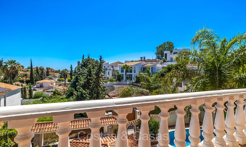 Spanish villa for sale within walking distance to everything in Nueva Andalucia, Marbella 74415