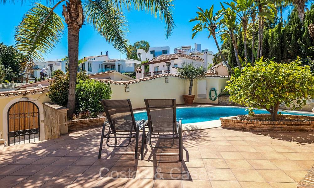 Spanish villa for sale within walking distance to everything in Nueva Andalucia, Marbella 74420