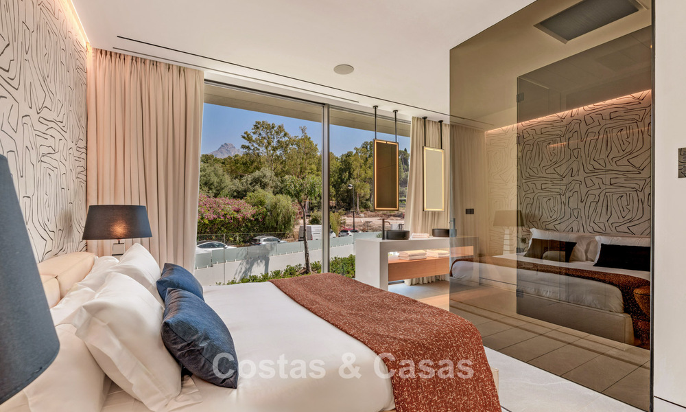 Sophisticated luxury home for sale in a progressive complex with panoramic sea views on Marbella’s Golden Mile 74616