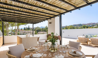 Prestigious renovated penthouse for sale, bordering a leading golf course in La Quinta, Benahavis - Marbella 74469 