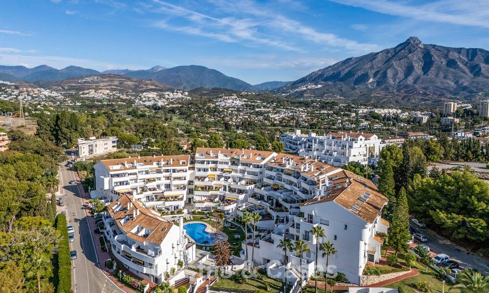 Contemporary renovated apartment within walking distance to all amenities and the beach in Nueva Andalucia, Marbella 74645