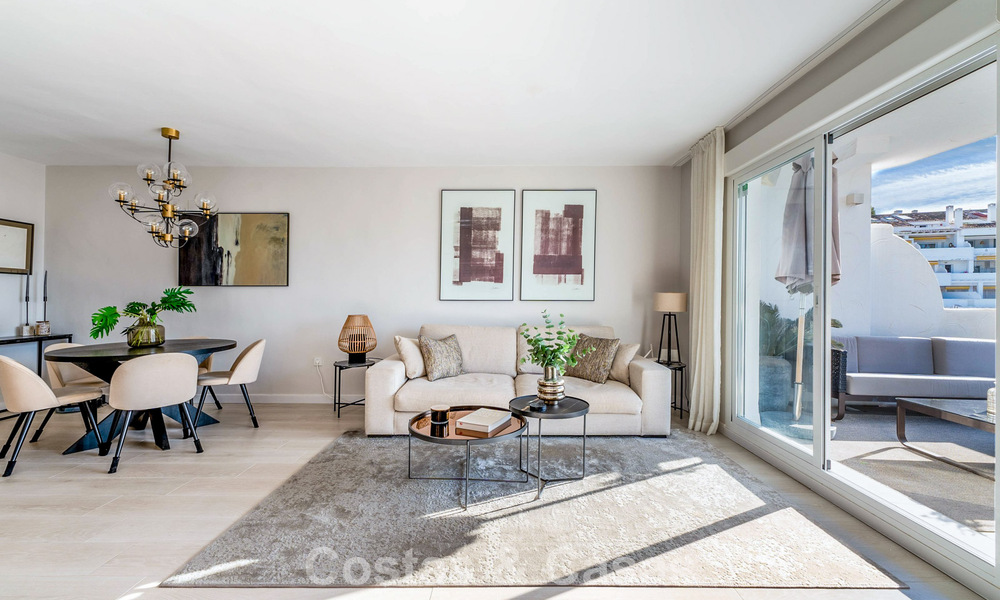 Contemporary renovated apartment within walking distance to all amenities and the beach in Nueva Andalucia, Marbella 74654