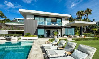 Majestic luxury villa with panoramic views for sale La Quinta, Benahavis - Marbella 74985 