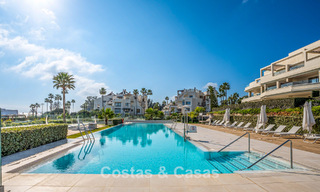 Luxury apartment for sale, in a luxurious beach complex on the New Golden Mile between Marbella and Estepona 773579 