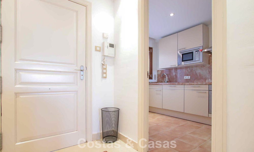 Spacious, move-in ready townhouse for sale with sea view in a gated complex in Benahavis - Marbella 773519