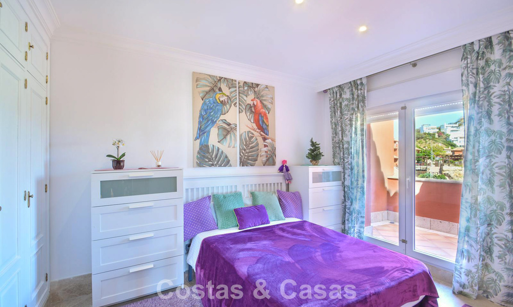 Spacious semi-detached house for sale in a gated golf resort in East Marbella 773496