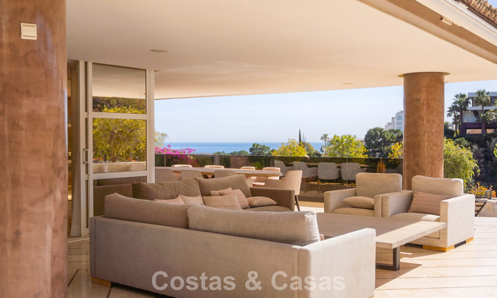 Architectural masterpiece for sale with stunning sea views in La Quinta, Benahavis - Marbella 774012