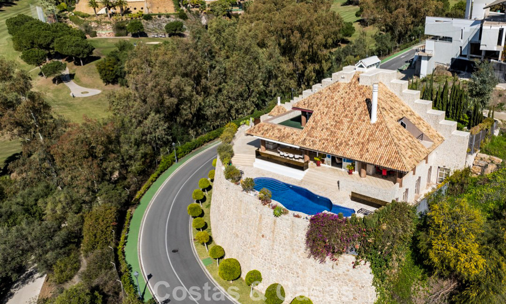 Architectural masterpiece for sale with stunning sea views in La Quinta, Benahavis - Marbella 774035