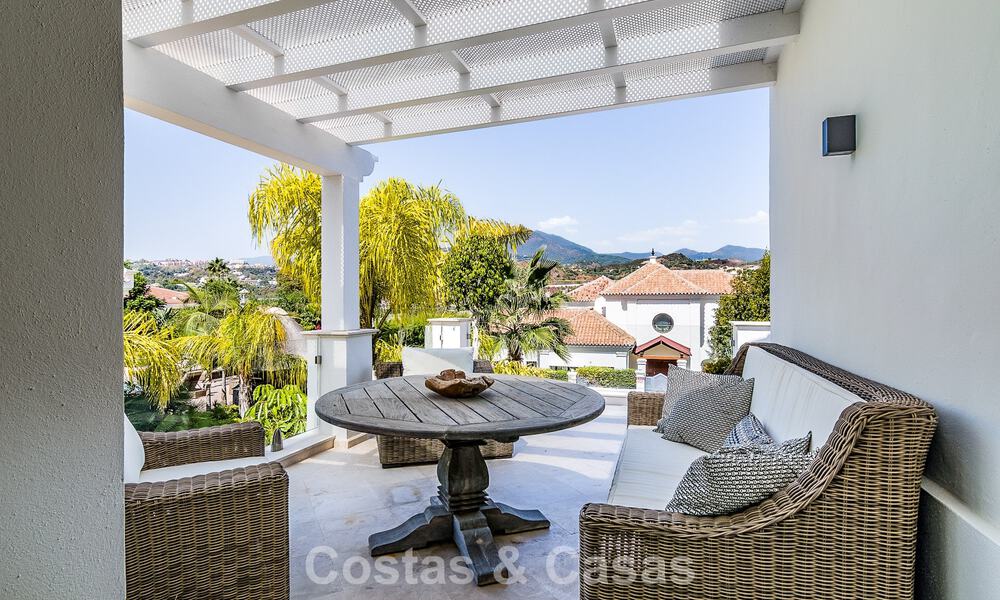 Luxury villa with timeless Mediterranean design for sale in a sought-after golf area of Nueva Andalucia, Marbella 773717