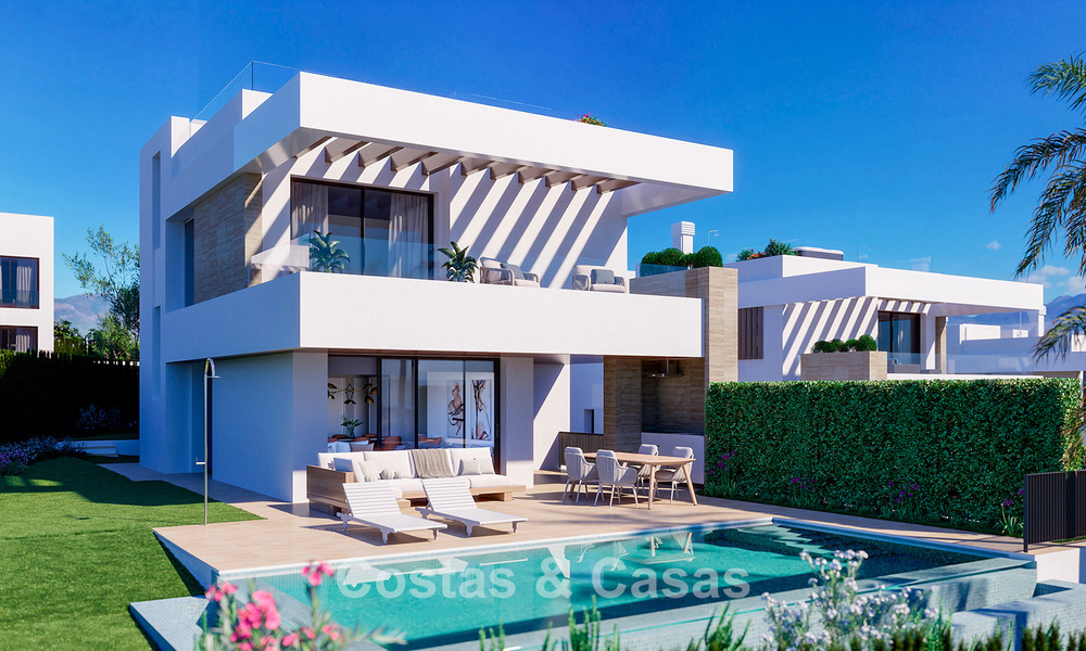 7 new luxury villas for sale within walking distance of a beautiful golf clubhouse on the New Golden Mile, Marbella - Estepona 773699