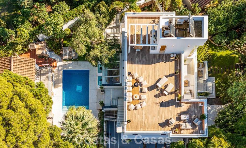 Modern luxury villa with separate guest house and privacy for sale in Nueva Andalucia, Marbella 774075