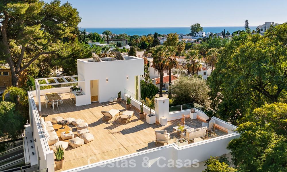 Modern luxury villa with separate guest house and privacy for sale in Nueva Andalucia, Marbella 774081