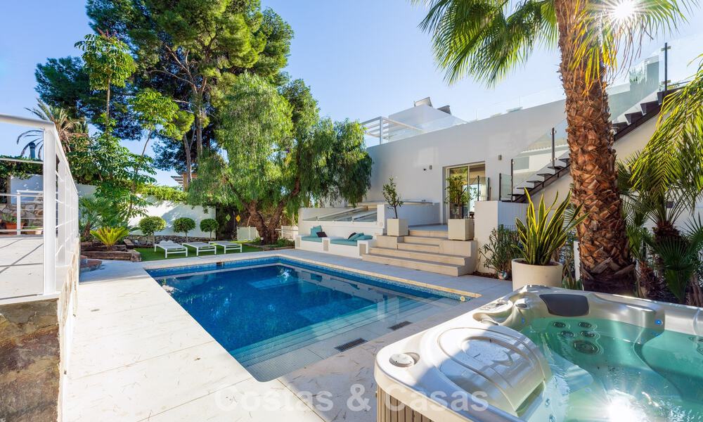 Modern luxury villa with separate guest house and privacy for sale in Nueva Andalucia, Marbella 774108