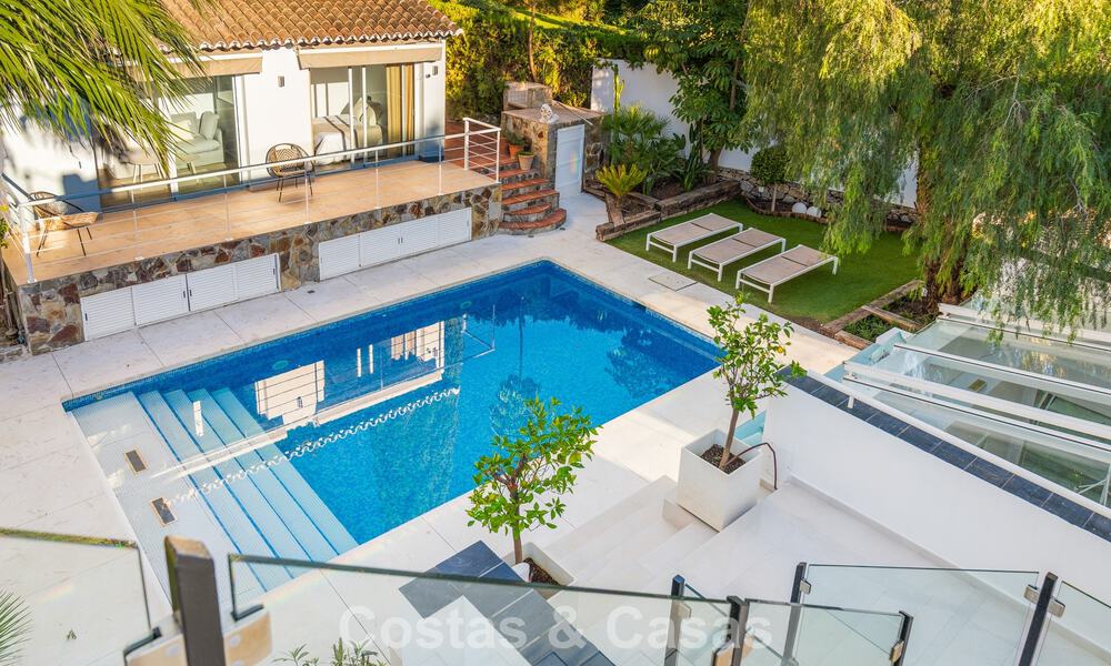 Modern luxury villa with separate guest house and privacy for sale in Nueva Andalucia, Marbella 774113