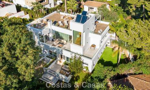 Modern luxury villa with separate guest house and privacy for sale in Nueva Andalucia, Marbella 774126