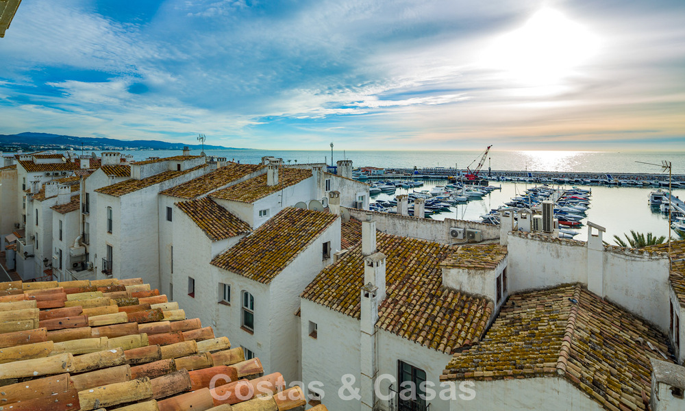 2 bedroom apartment for sale with phenomenal views in Puerto Banus Marina, Marbella 774216