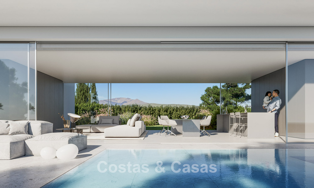 High-tech designer villas for sale in a natural setting on the golf course in Estepona 774463