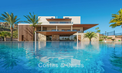 Impressive villa for sale, bordering the golf course in Mijas, Costa del Sol 774471