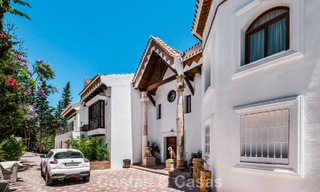 Unique loft style villa for sale in a sought after residential area in Nueva Andalucia, Marbella 774487 