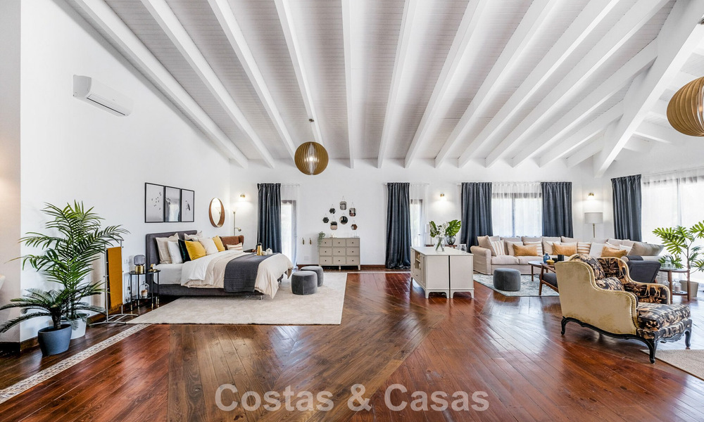 Unique loft style villa for sale in a sought after residential area in Nueva Andalucia, Marbella 774498