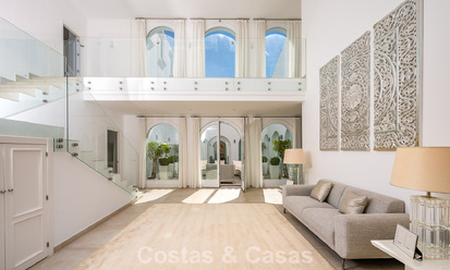 Majestic, modernly renovated villa with panoramic sea views for sale on a generous plot east of Marbella centre 796639