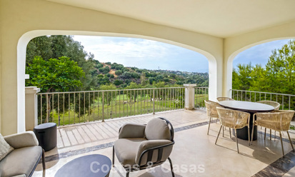 Move-in ready townhouses with mediterranean architecture for sale directly on the golf course in Estepona 806878