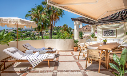 Contemporary renovated, luxury duplex penthouse with large terraces for sale in the heart of Nueva Andalucía’s Golf Valley, Marbella 807024