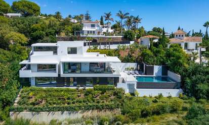 Brand-new, ultra-modern luxury villa with panoramic sea views for Sale in East Marbella 807492